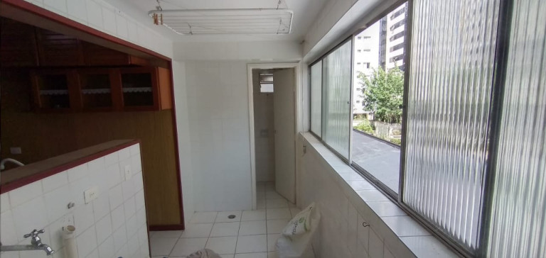 Imagem Apartamento com 3 Quartos à Venda, 120 m² em Itaim Bibi - São Paulo