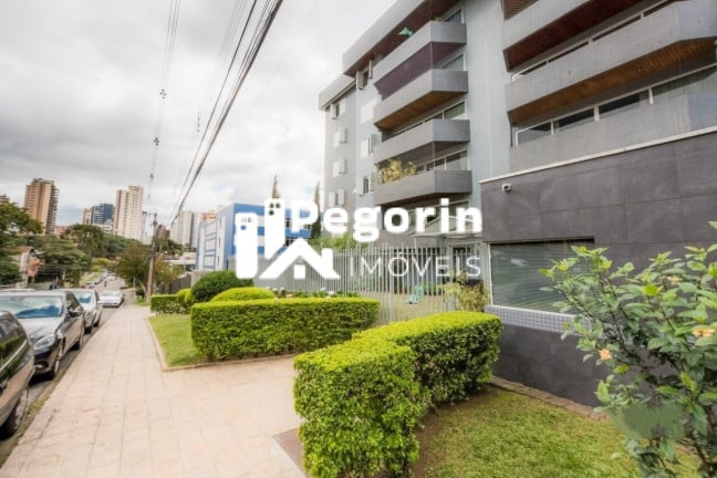 Apartamento com 3 Quartos à Venda, 147 m² em Cabral - Curitiba