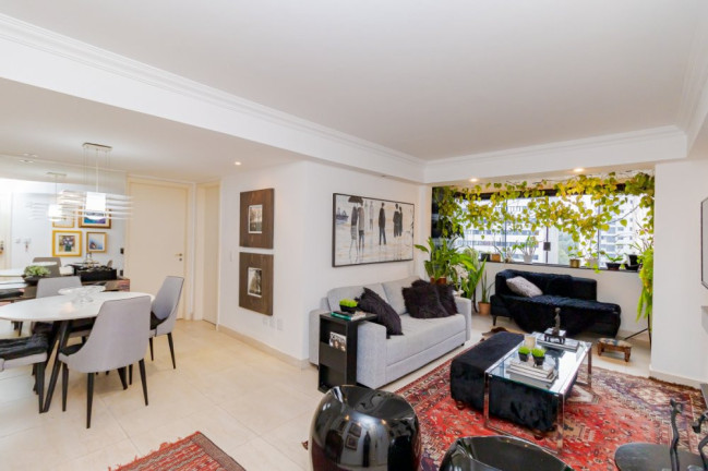 Apartamento com 3 Quartos à Venda, 175 m² em Bigorrilho - Curitiba