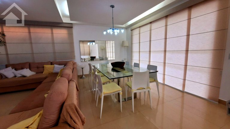 Imagem Casa com 4 Quartos à Venda, 360 m² em Vargem Pequena - Rio De Janeiro