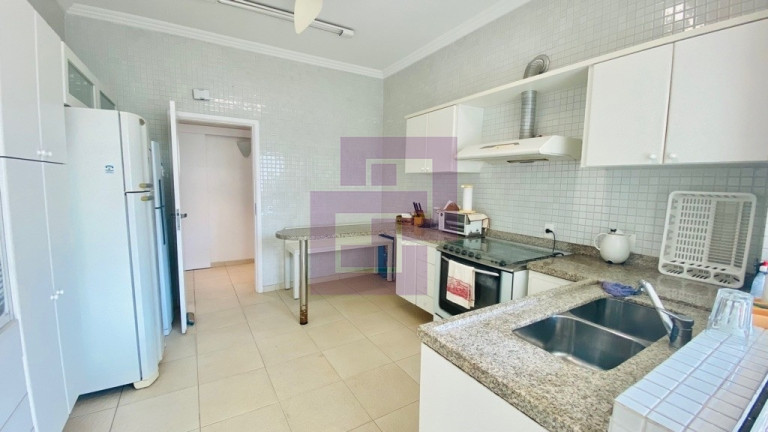 Imagem Apartamento com 4 Quartos à Venda, 309 m² em Pitangueiras - Guarujá