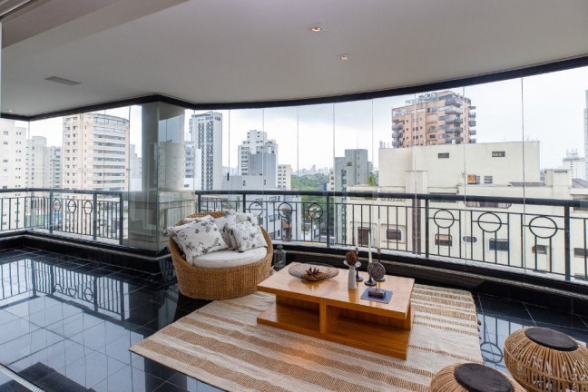 Imagem Apartamento com 4 Quartos à Venda, 300 m² em Moema - São Paulo