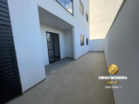 Imagem Apartamento com 2 Quartos à Venda, 102 m² em Vila Thais - Atibaia