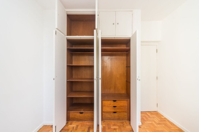 Imagem Apartamento com 3 Quartos à Venda, 102 m² em Moema - São Paulo