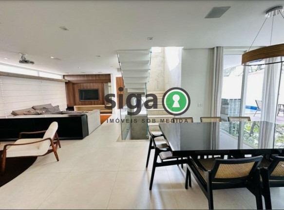 Casa com 4 Quartos à Venda, 382 m² em Campo Belo - São Paulo
