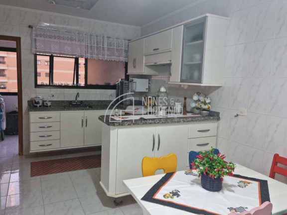 Imagem Apartamento com 3 Quartos à Venda, 238 m² em Embaré - Santos