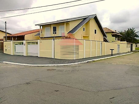 Imagem Casa com 4 Quartos à Venda, 280 m² em Centro - Peruíbe