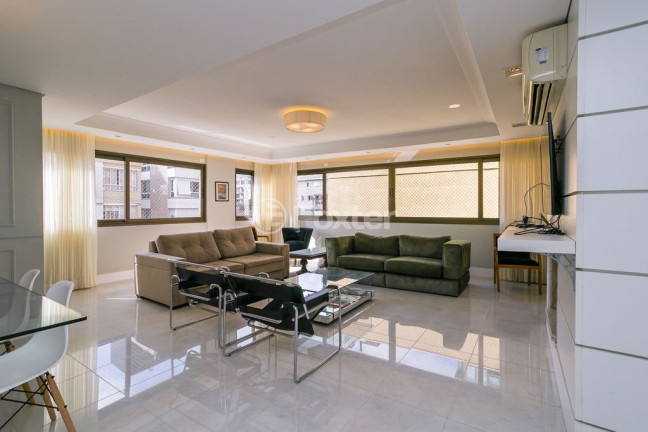 Imagem Apartamento com 3 Quartos à Venda, 131 m² em Menino Deus - Porto Alegre