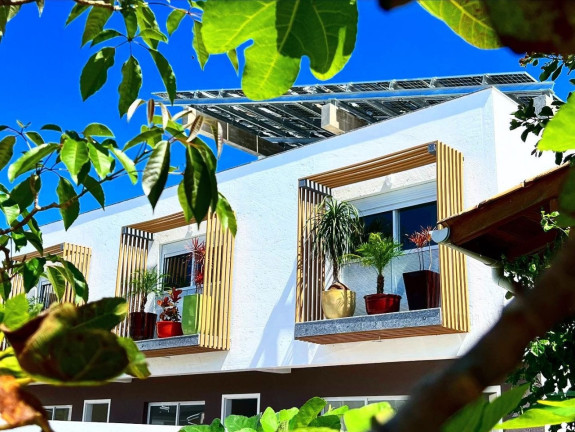 Imagem Casa com 3 Quartos à Venda, 204 m² em Ribeirão Da Ilha - Florianópolis