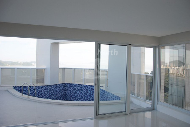 Imagem Cobertura com 6 Quartos à Venda, 490 m² em Centro - Balneário Camboriú