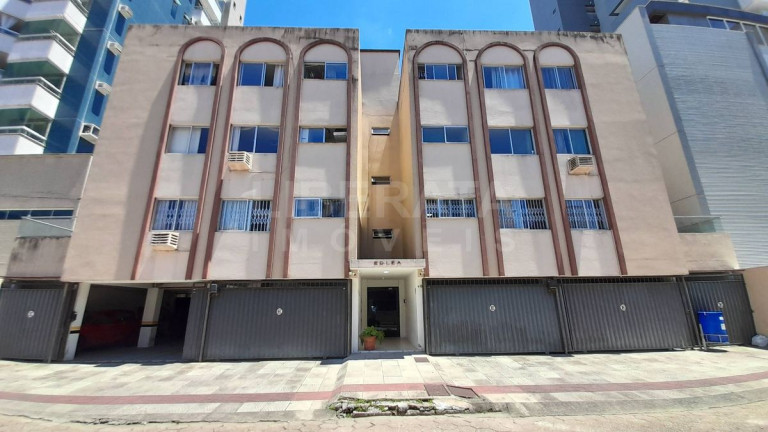 Imagem Apartamento com 2 Quartos à Venda, 61 m² em Centro - Itajaí