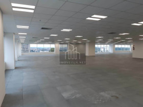 Sala Comercial à Venda, 1.018 m² em Alphaville Industrial - Barueri