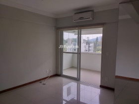 Imóvel com 3 Quartos à Venda, 89 m² em Anita Garibaldi - Joinville