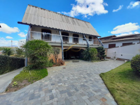 Casa com 4 Quartos à Venda, 699 m² em São Luiz - Belo Horizonte