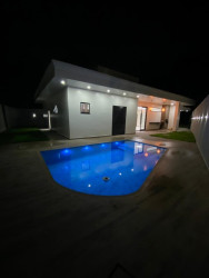 Casa com 3 Quartos à Venda,  em Ponta Negra - Manaus