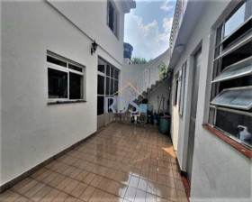 Sobrado com 3 Quartos à Venda, 216 m² em Jardim Luanda - São Paulo