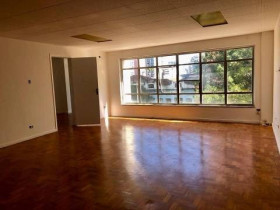 Sala Comercial para Alugar, 116 m² em Liberdade - São Paulo