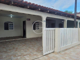 Casa com 2 Quartos à Venda, 56 m² em Caravelas - Matinhos