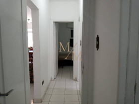 Apartamento com 2 Quartos à Venda, 88 m² em Embaré - Santos