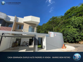 Casa com 3 Quartos à Venda, 126 m² em Bom Retiro - Ipatinga