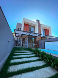 Casa com 3 Quartos à Venda, 157 m² em Terras Altas - Camboriú