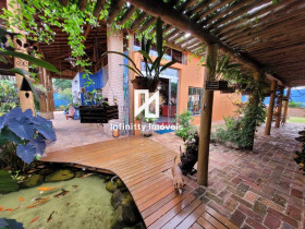 Casa com 4 Quartos à Venda, 390 m² em Lago Dos Paturis - Pederneiras
