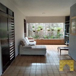 Casa com 4 Quartos à Venda, 280 m² em Manaíra - João Pessoa