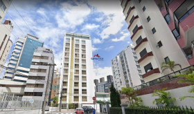 Apartamento com 3 Quartos à Venda, 139 m² em Centro - Florianópolis