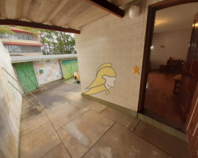 Sobrado com 2 Quartos à Venda,  em Vila Sônia - São Paulo