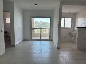 Apartamento com 2 Quartos à Venda,  em Vila Atlântica - Mongaguá