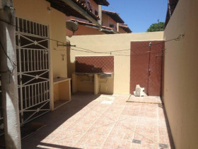 Imóvel com 4 Quartos à Venda, 144 m² em Parangaba - Fortaleza