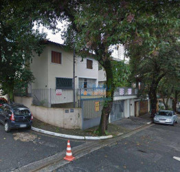 Sobrado com 3 Quartos à Venda, 270 m² em Campo Belo - São Paulo