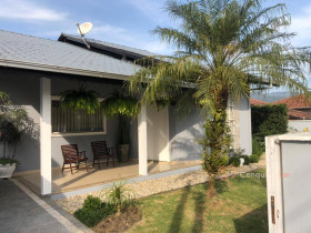 Casa com 2 Quartos à Venda, 170 m² em Chico De Paulo - Jaraguá Do Sul