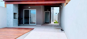 Casa com 2 Quartos à Venda, 82 m² em Flora Rica 2 - Peruíbe