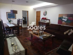 Apartamento com 3 Quartos à Venda, 110 m² em Centro - Pelotas