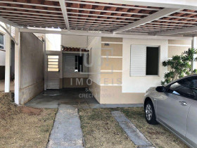 Casa com 3 Quartos à Venda,  em Jardim Ipanema - São Carlos