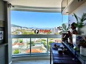 Apartamento com 2 Quartos à Venda, 77 m² em Itacorubi - Florianópolis
