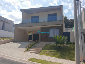 Casa com 3 Quartos à Venda, 198 m² em Jardim Celeste - Jundiaí