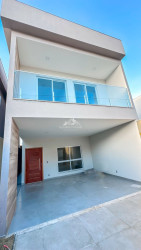 Casa com 3 Quartos à Venda, 300 m² em Morada De Laranjeiras - Serra
