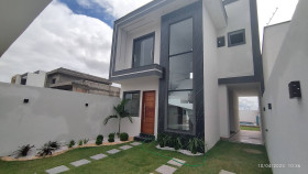 Casa com 3 Quartos à Venda, 100 m² em Parque Tarcisio Miranda - Campos Dos Goytacazes