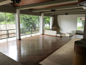 Sobrado com 4 Quartos à Venda, 550 m² em Jardim São Caetano - São Caetano Do Sul