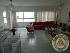 Apartamento com 3 Quartos à Venda, 200 m² em Centro - Guarujá