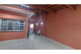 Casa com 3 Quartos à Venda, 183 m² em Centro - Poá