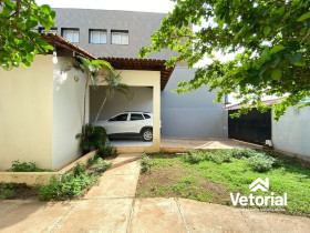Casa com 3 Quartos à Venda,  em Renato Gonçalves - Barreiras