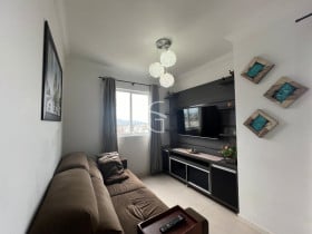 Apartamento com 2 Quartos à Venda, 60 m² em Iririú - Joinville