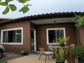 Casa com 2 Quartos à Venda, 180 m² em Floresta Encantada - Esmeraldas