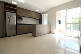 Apartamento com 2 Quartos à Venda, 106 m² em Itacorubi - Florianópolis