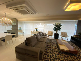 Apartamento com 3 Quartos para Alugar, 171 m² em Embaré - Santos