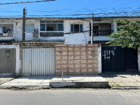 Casa com 3 Quartos à Venda, 65 m² em Candeias - Jaboatao Dos Guararapes