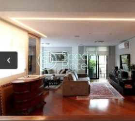 Apartamento com 4 Quartos à Venda, 300 m² em Moema - São Paulo